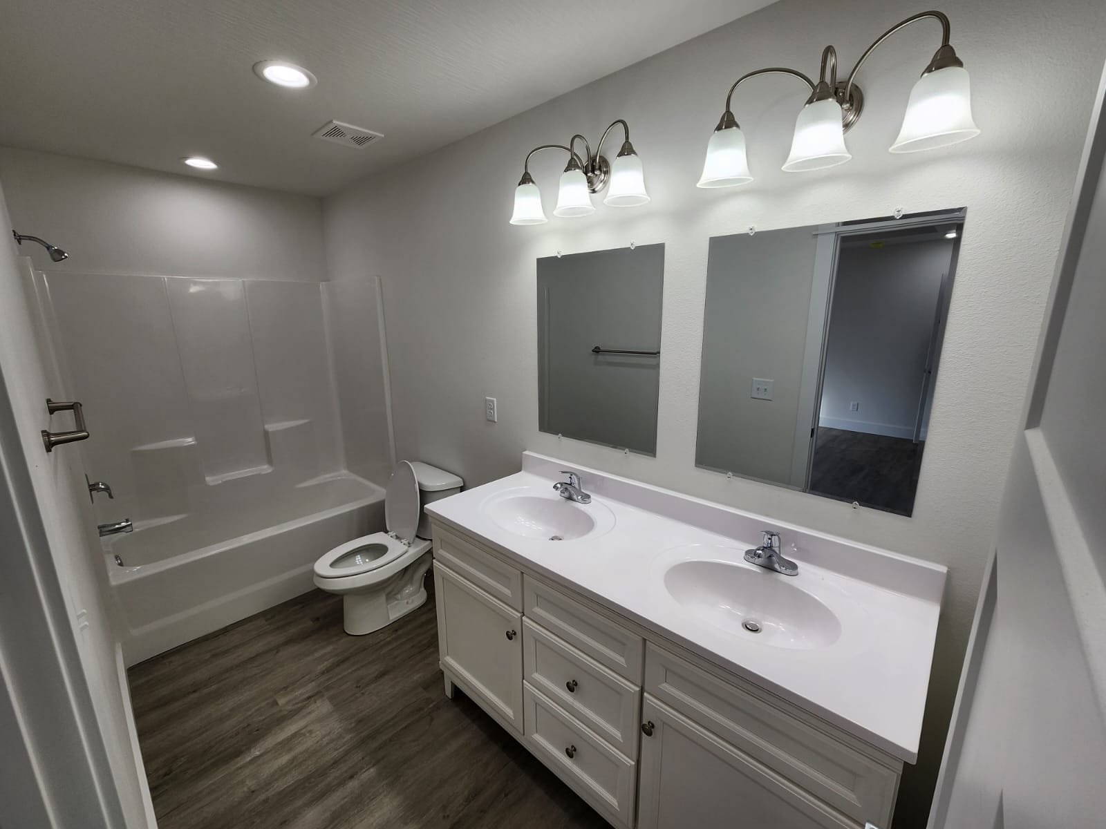 Electrical project completed by AMAX Electric — photo 7